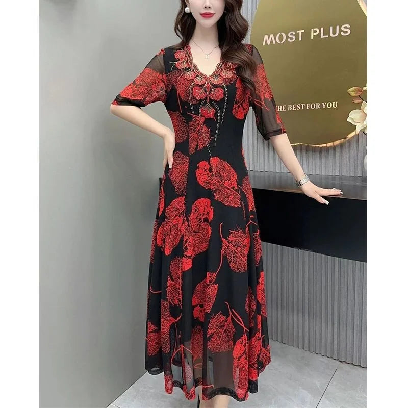 Rochie la modă cu gât în V Floral V-Neck Rochie pentru femei 2023 Vara New Elegant Anti-îmbătrânire burta ascunde slăbire Lungime medie A-Line fusta